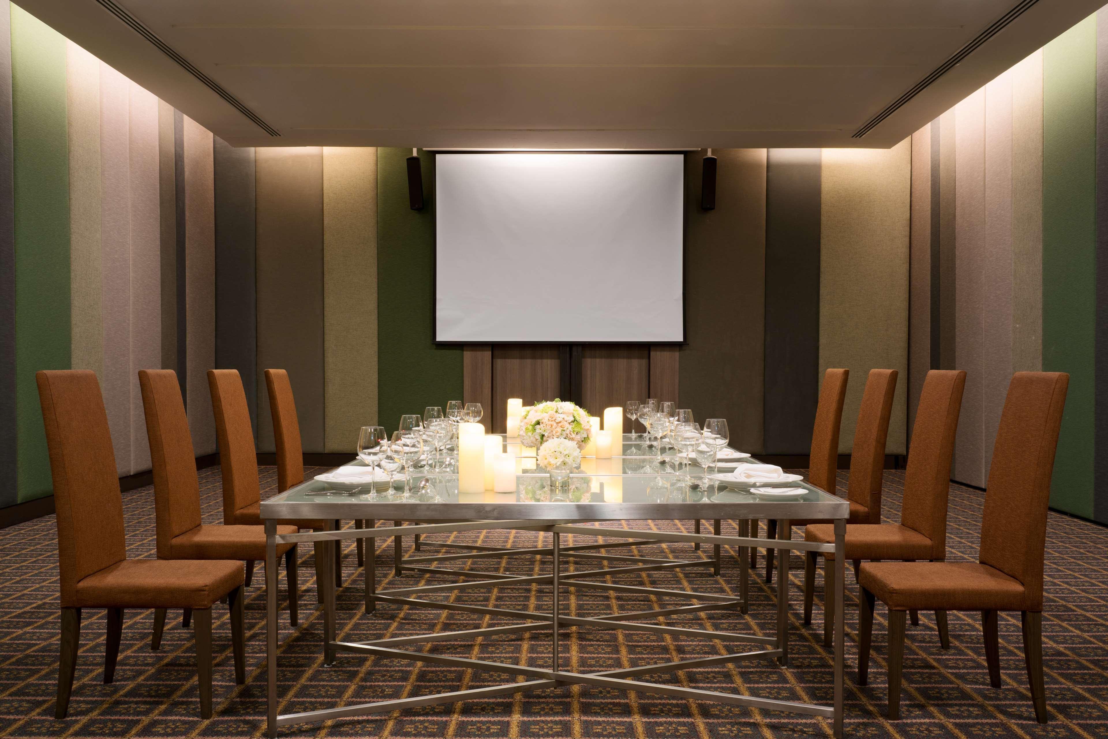 Avani Khon Kaen Hotel & Convention Centre Exterior photo