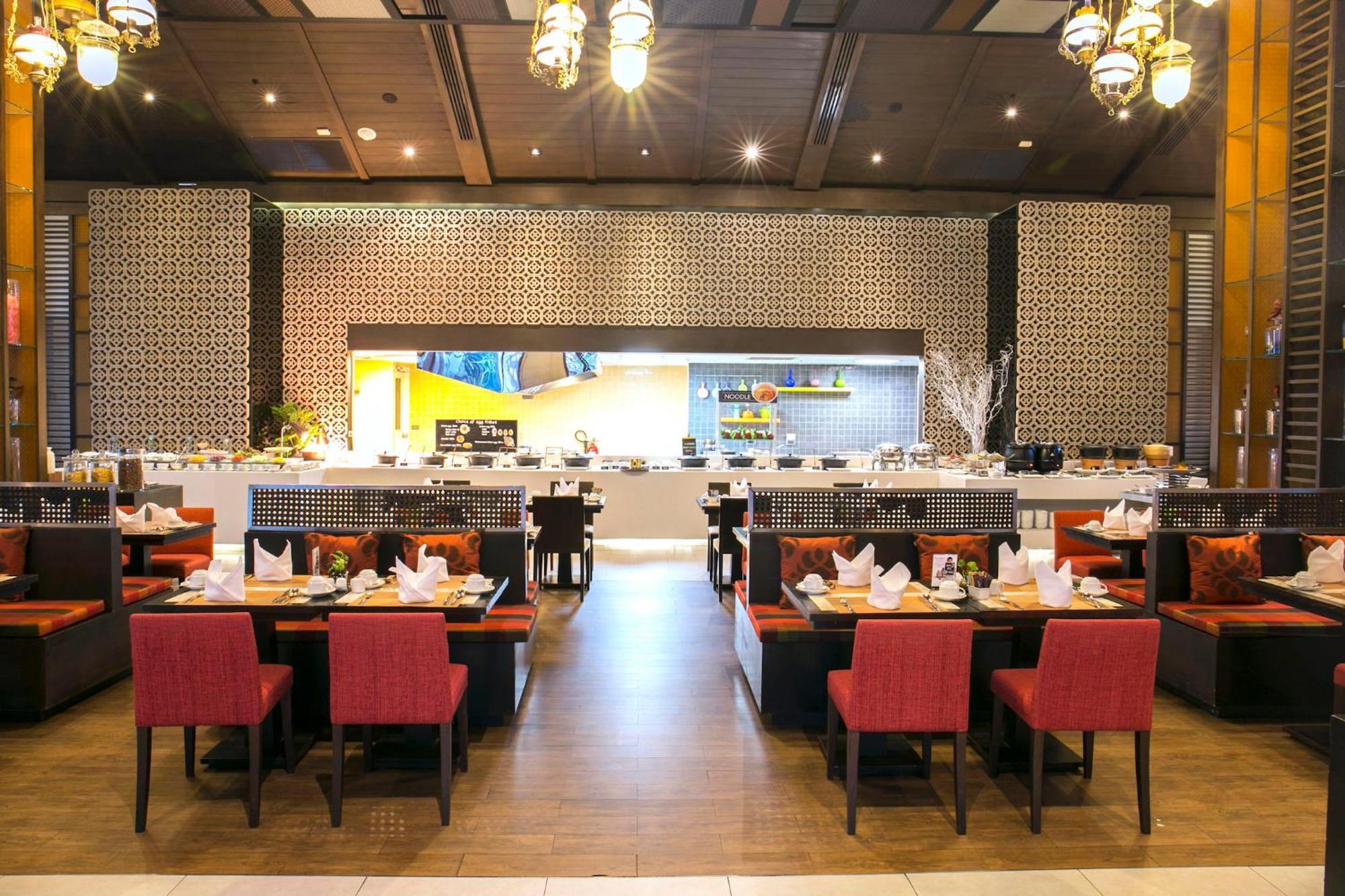 Avani Khon Kaen Hotel & Convention Centre Exterior photo