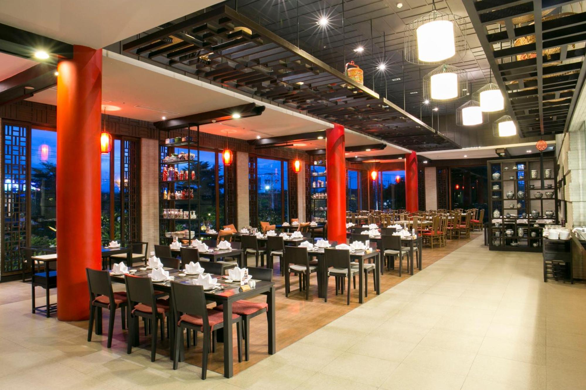 Avani Khon Kaen Hotel & Convention Centre Exterior photo