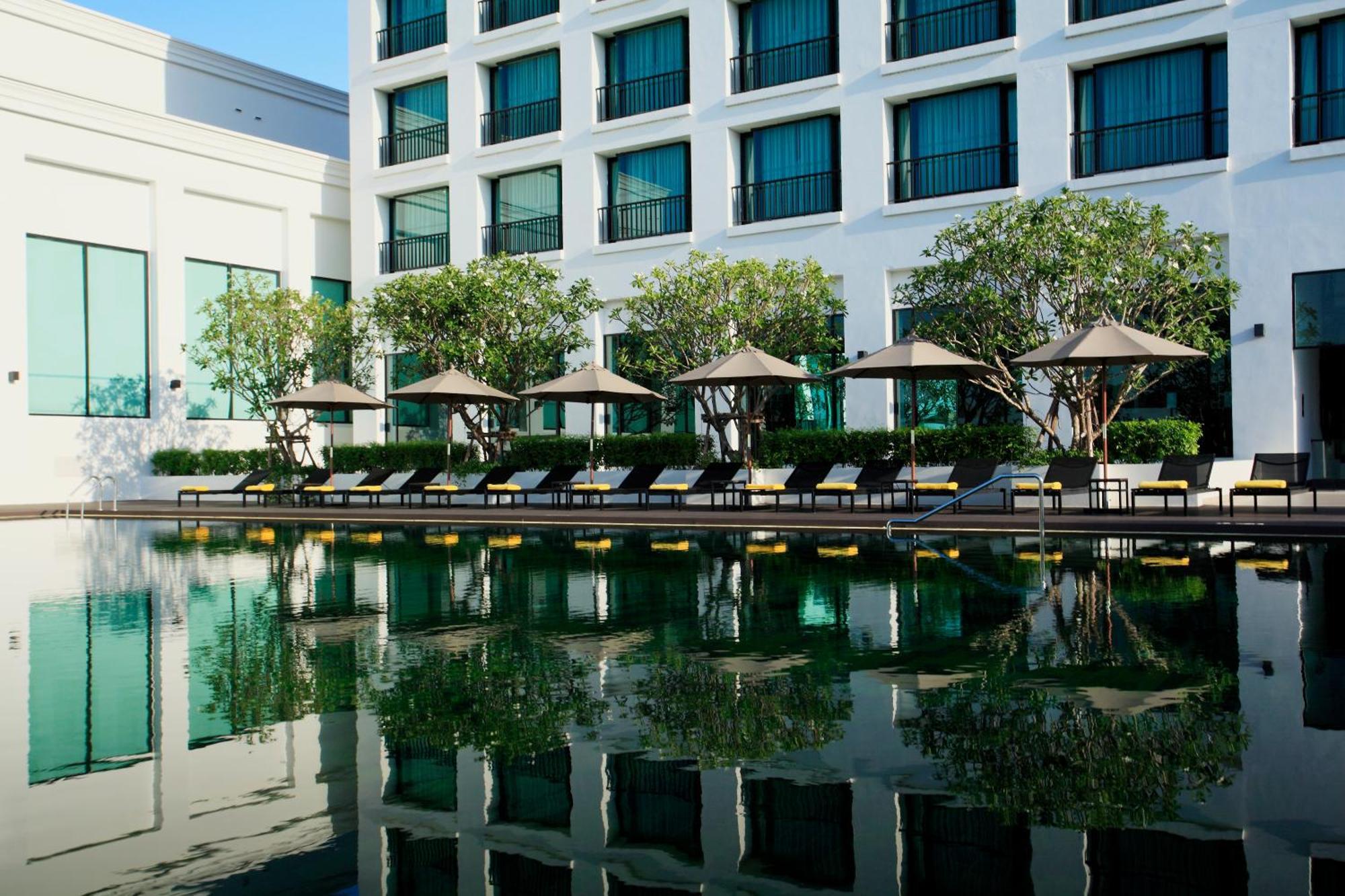 Avani Khon Kaen Hotel & Convention Centre Exterior photo