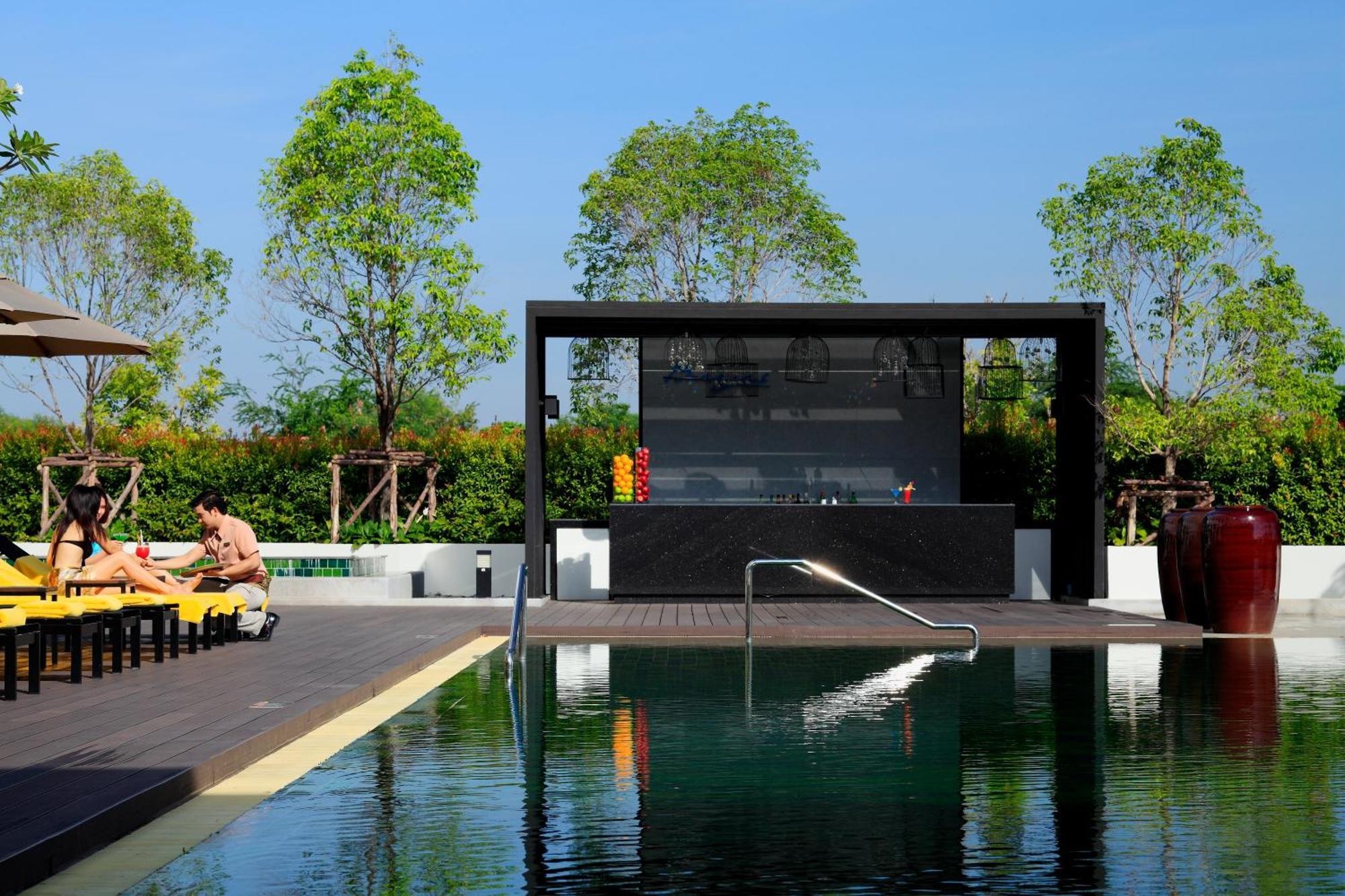 Avani Khon Kaen Hotel & Convention Centre Exterior photo